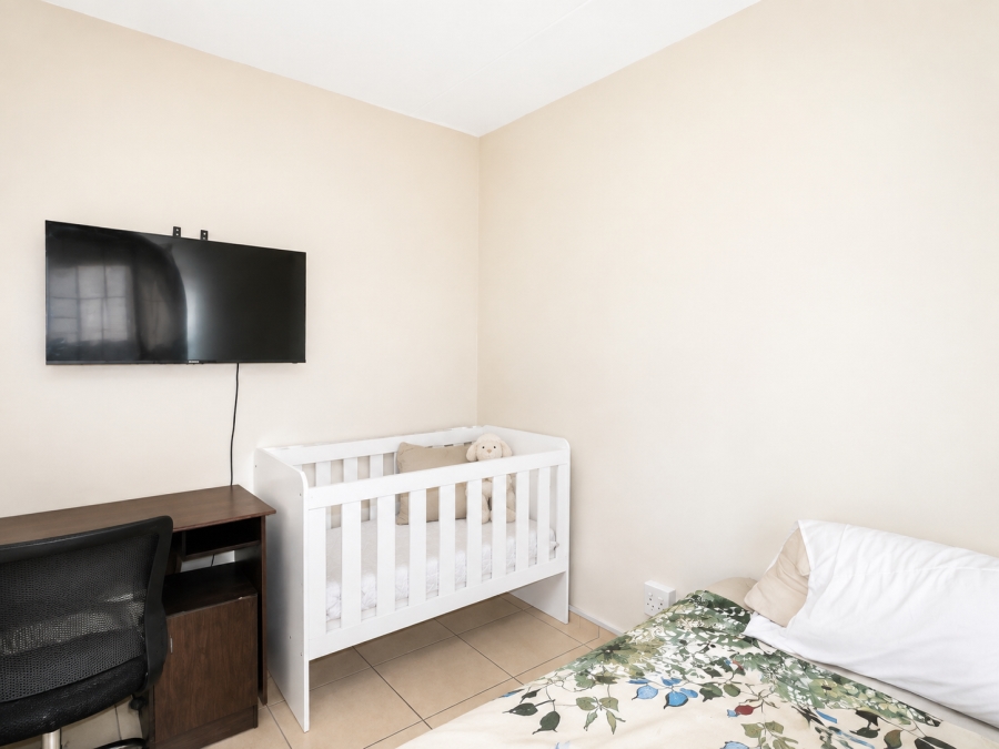 2 Bedroom Property for Sale in Parklands Western Cape